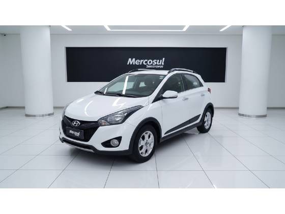 HYUNDAI HB20X 1.6 16V PREMIUM FLEX 4P AUTOMÁTICO